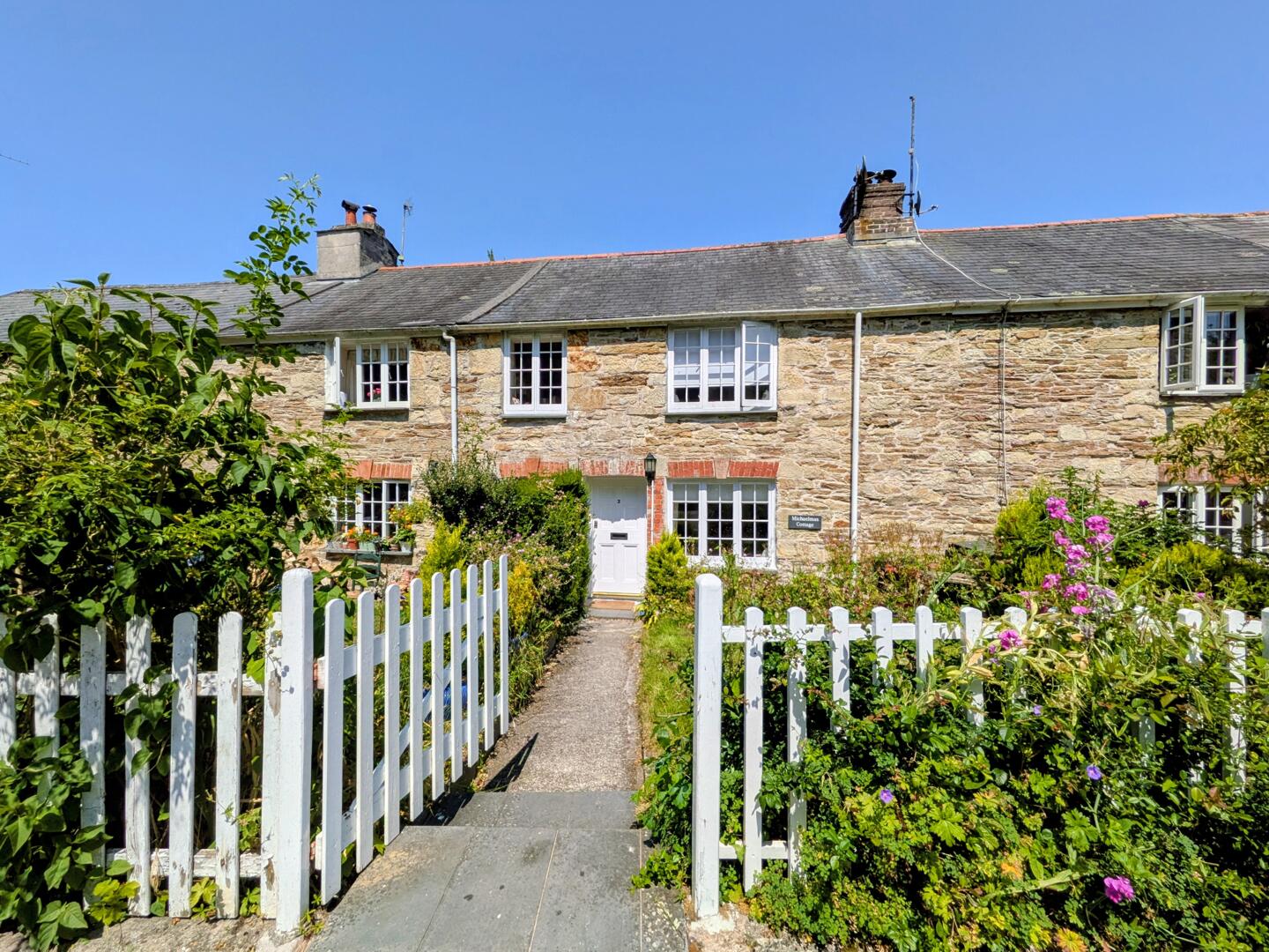 2 bed property in , Truro